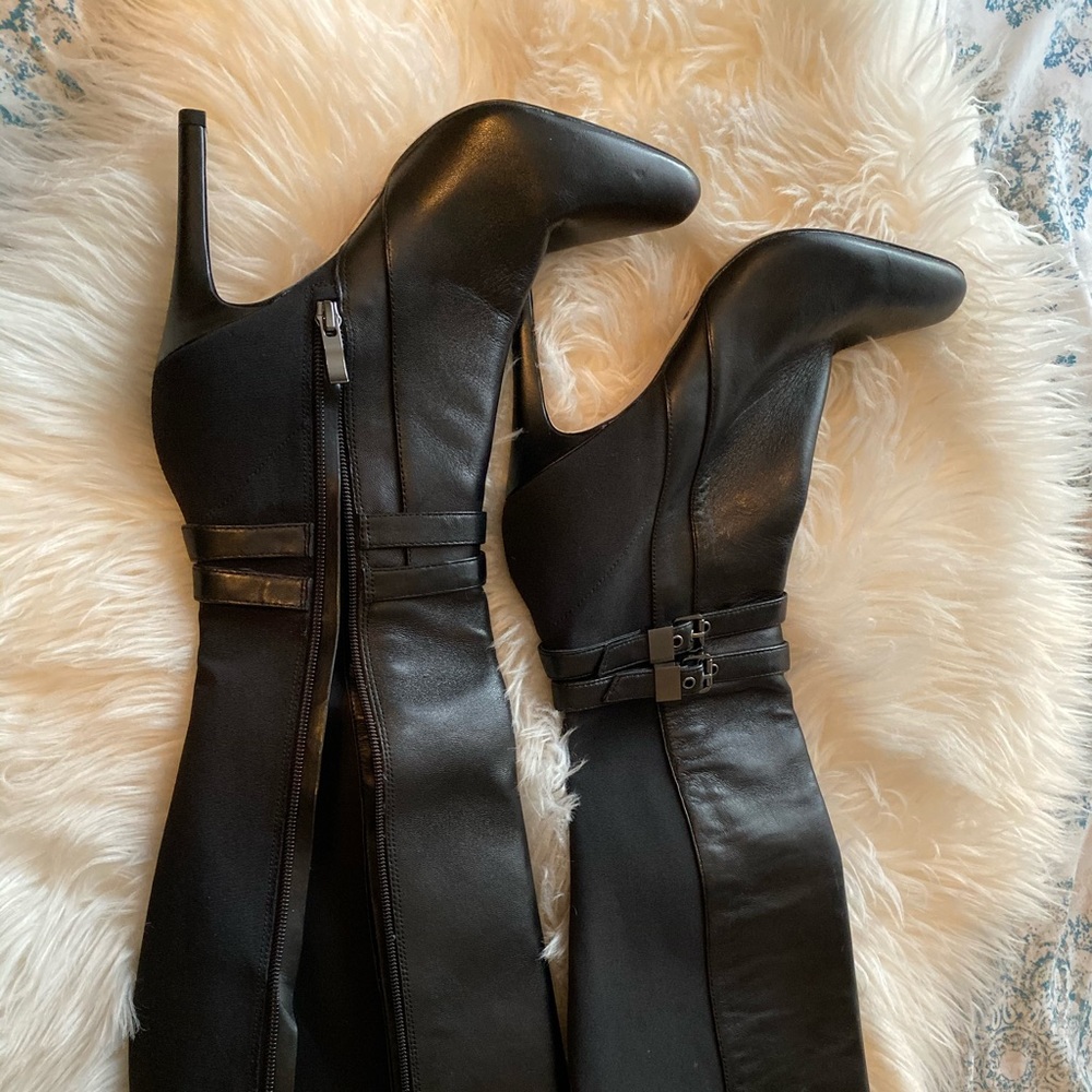 White House black market black boots